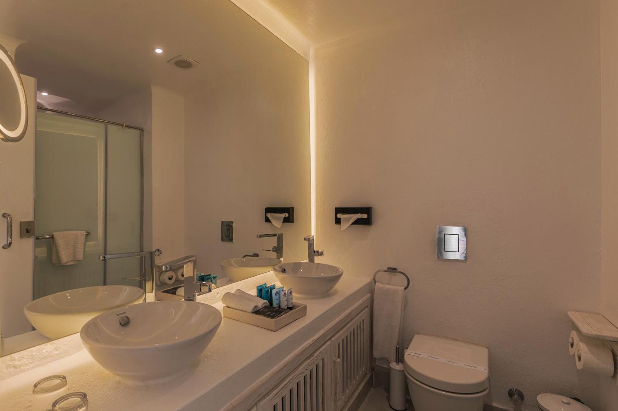 Tanoak Resort Ain Sukhna Habitación foto Bathroom